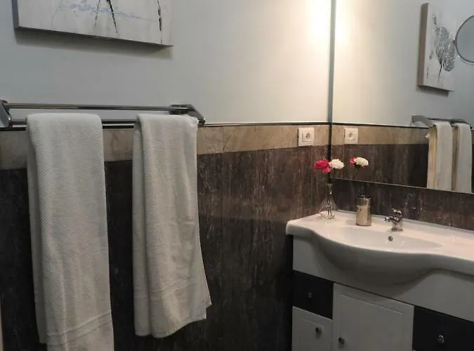 Flores 5 Holiday home *